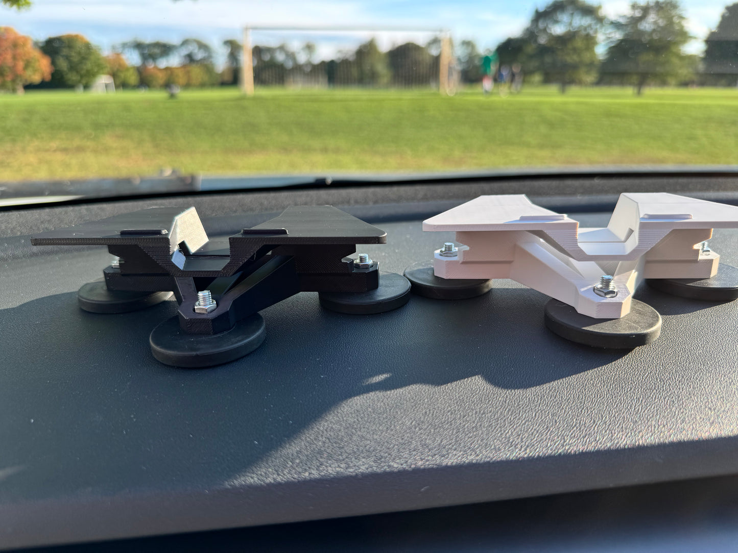 Starlink Mini 4-in-1 Mount (Magnet, Tripod, Dashboard) - ContronX Design