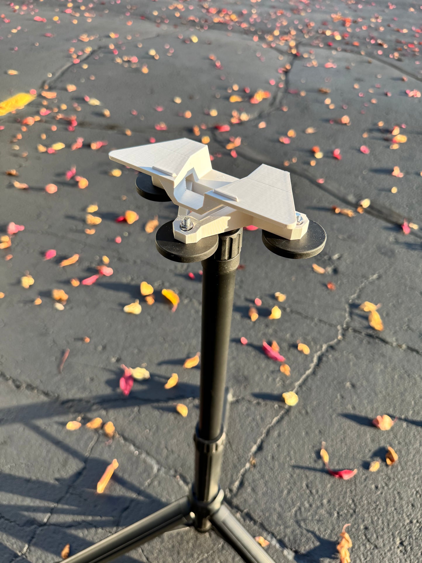 Starlink Mini 4-in-1 Mount (Magnet, Tripod, Dashboard) - ContronX Design